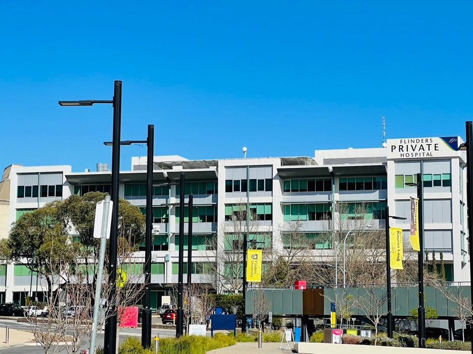 一張含有 戶外, 天空, 樹狀, 混合用途 的圖片
自動產生的描述